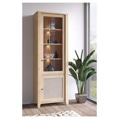 2D Display Cabinet – Jackson Hickory & Amadeus