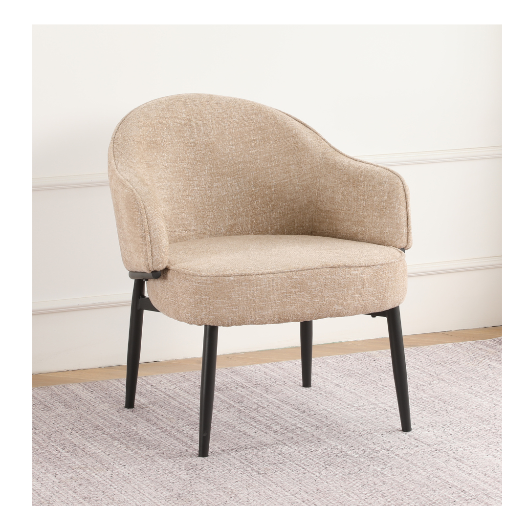 Lounge Chair – Light Brown