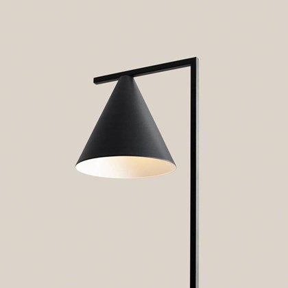 Form Floor Lamp - Black