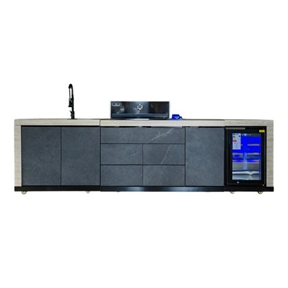 High-End Outdoor Kitchen - Grey
