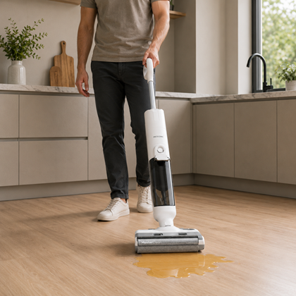 Self-Cleaning Vacuum - Wet And Dry