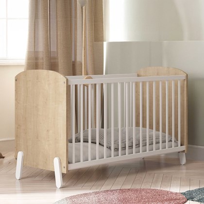 Cute Baby Crib – Brown & White
