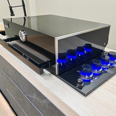 High-End Outdoor Kitchen - Grey
