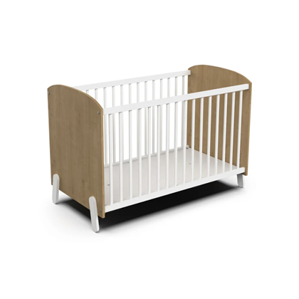 Cute Baby Crib – Brown & White