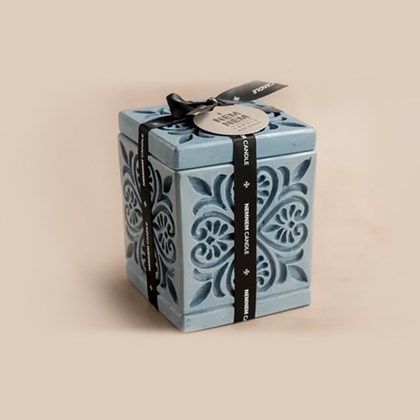 Large Cube Jar Maltese Heart Blue - Oud Black