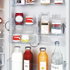 Built-In Fridge-Freezer  Built-In Fridge-Freezer In stock