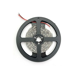 5M LED Strip 12W/M 12V IP65 4000K
