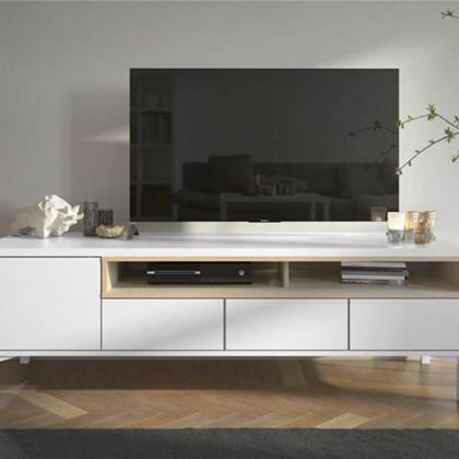 Roomers Tv Stand