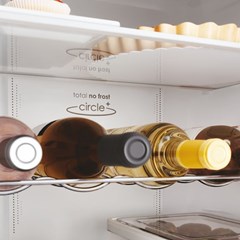 Built-In Fridge-Freezer  Built-In Fridge-Freezer In stock