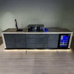 High-End Outdoor Kitchen - Grey