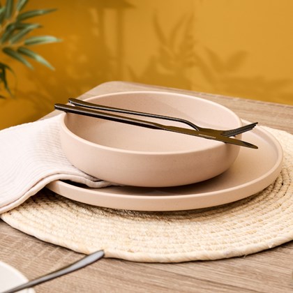 8 Piece Tableware Set – Pepper Sand