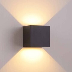 Square LED Wall Light - Black