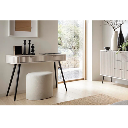 Dressing Table – Cashmere