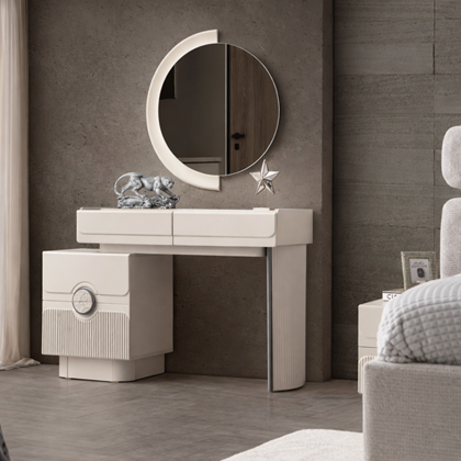 Luxury Dresser With Mirror