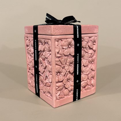 Large Cube Fjura Pink Creme Caramel