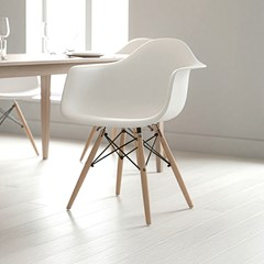 Arm Chair with Wooden Legs & Metal Frame – White