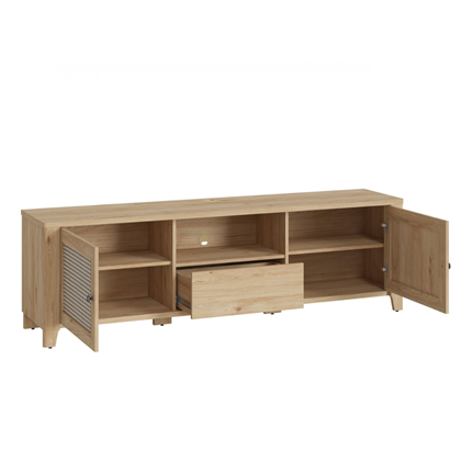2D 1S TV Unit – Jackson Hickory & Amadeus