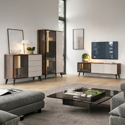 Cashmere and Walnut Collection